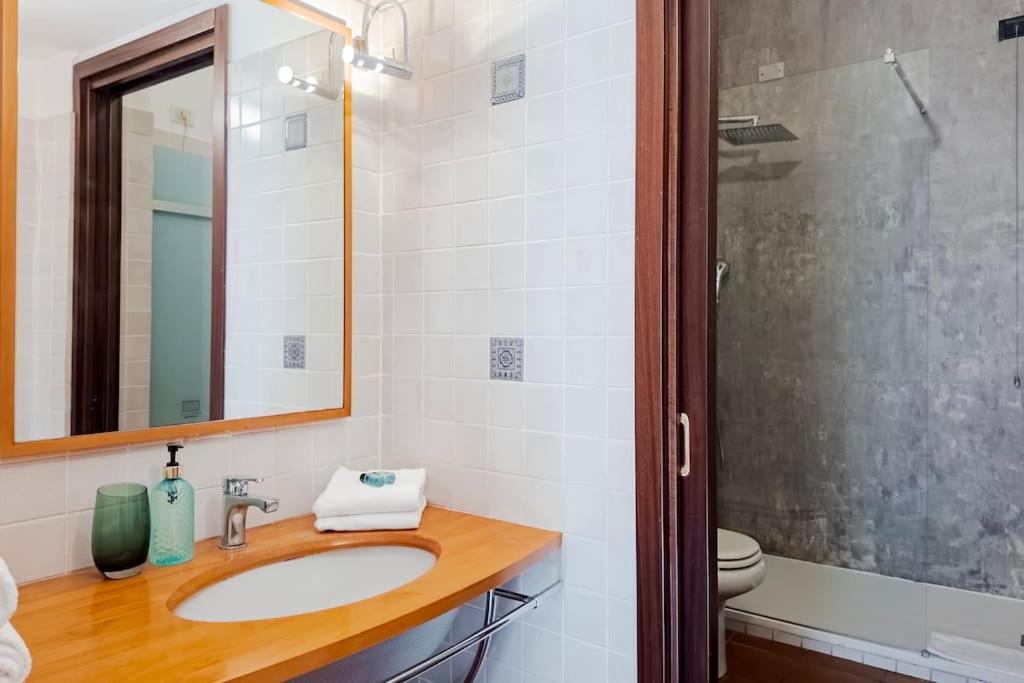 Appartement Alessandro 10 Mins Duomo Milan